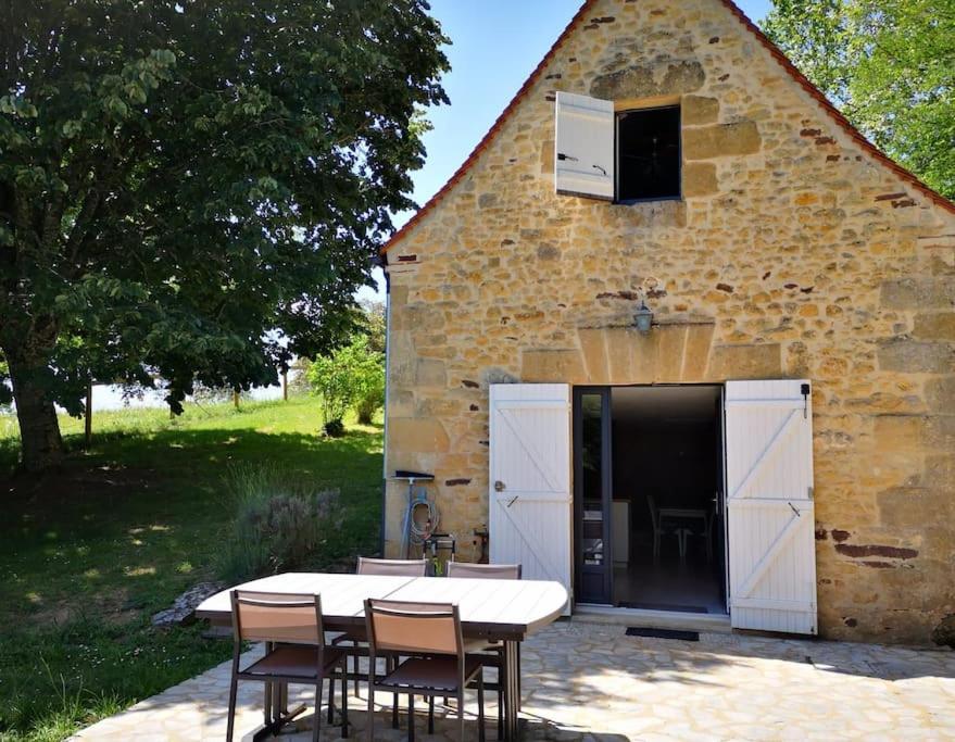 Maison Climatisee Avec Jacuzzi A 10 Min De Sarlat Exteriér fotografie